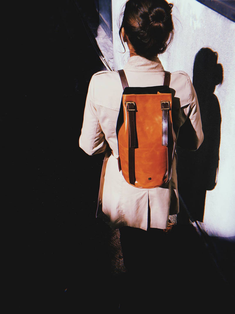 women's-backpack-brown-leather-